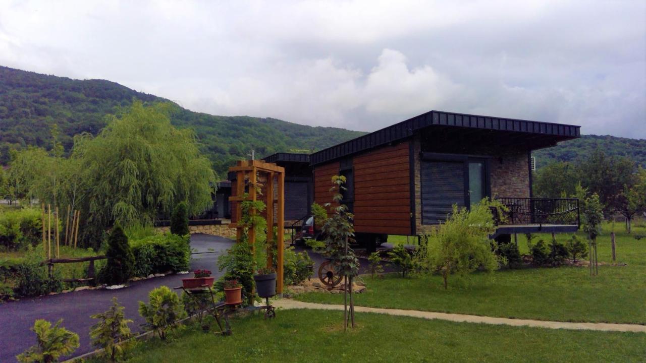 Bungalovi Kljuc Exterior foto